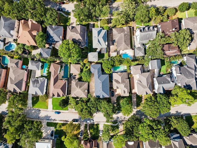 3618 Bellefontaine Street, Houston, TX 77025