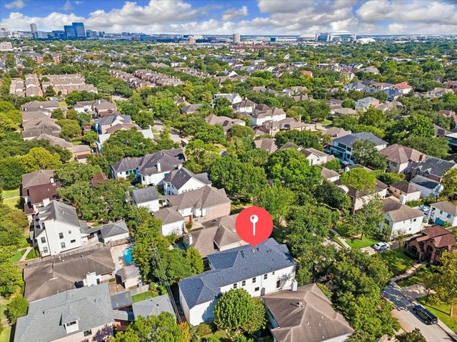 3618 Bellefontaine Street, Houston, TX 77025