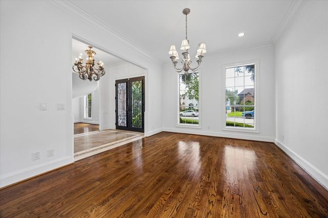 3618 Bellefontaine Street, Houston, TX 77025