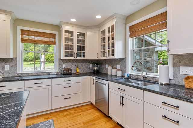 5956 St George Road, Williston, VT 05495