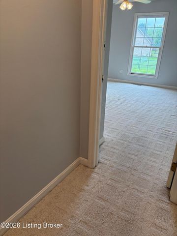 333 Harding Dr, Mt Washington, KY 40047