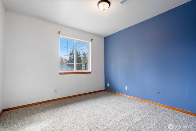 2750 California Avenue E, Port Orchard, WA 98366