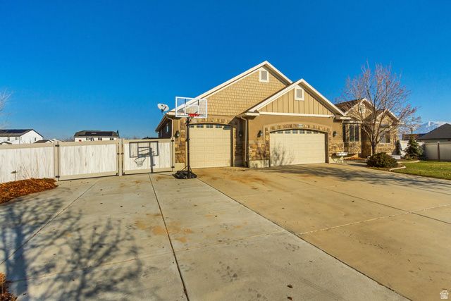 12447 S CHEVAL CT, Herriman, UT 84096