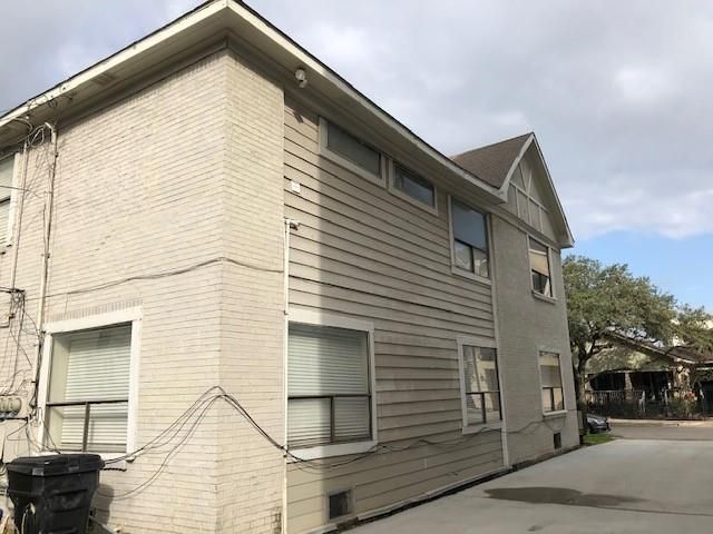 601 W Polk Street 1, Houston, TX 77019