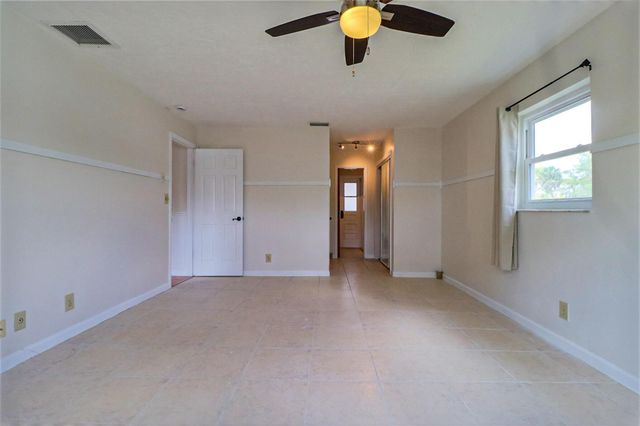 1329 NW 84th Drive NW, Coral Springs, FL 33071