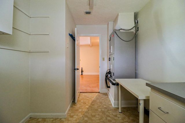 1329 NW 84th Drive NW, Coral Springs, FL 33071
