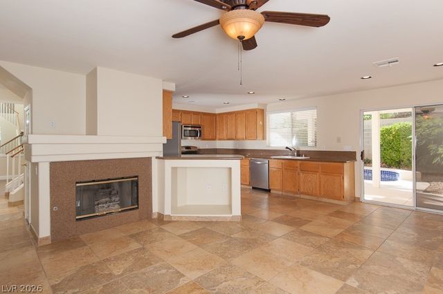 1719 Running Creek Drive, North Las Vegas, NV 89031