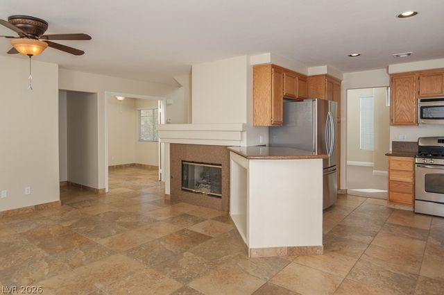 1719 Running Creek Drive, North Las Vegas, NV 89031