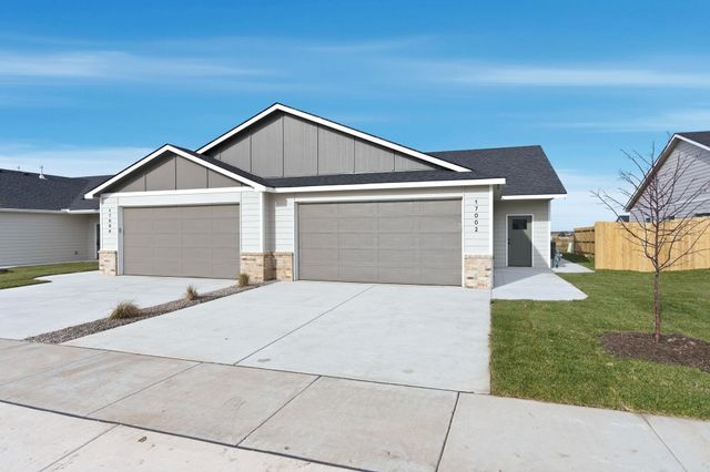16902 W Kashmir St, Goddard, KS 67052
