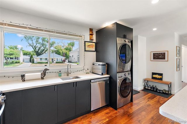 4615 Olivia Avenue, Royal Oak, MI 48073