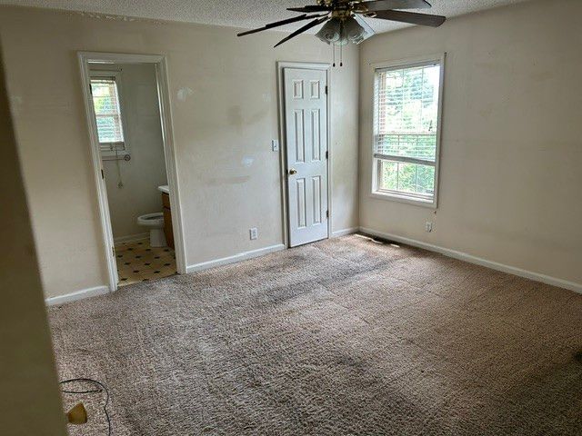 3277 S Senseney Cir, Clarksville, TN 37042