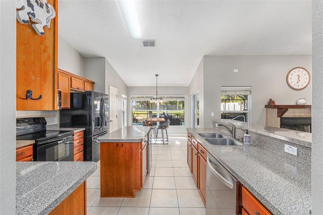 10972 SW 41ST AVENUE, Ocala, FL 34476