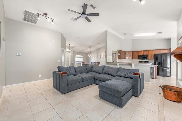 10972 SW 41ST AVENUE, Ocala, FL 34476