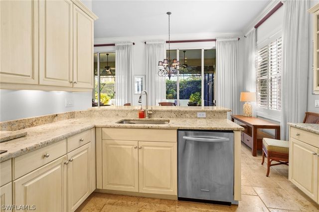 3660 Olde Cottage LN, Bonita Springs, FL 34134