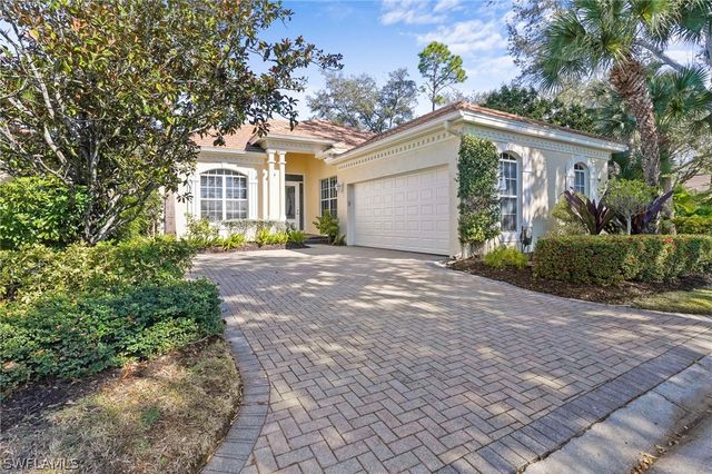 3660 Olde Cottage LN, Bonita Springs, FL 34134