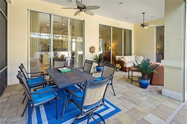 3660 Olde Cottage LN, Bonita Springs, FL 34134