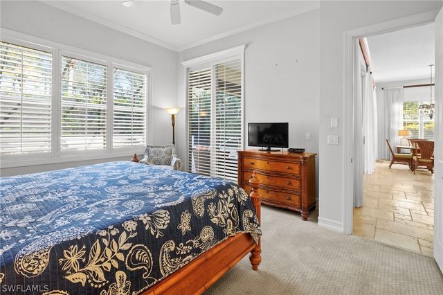 3660 Olde Cottage LN, Bonita Springs, FL 34134