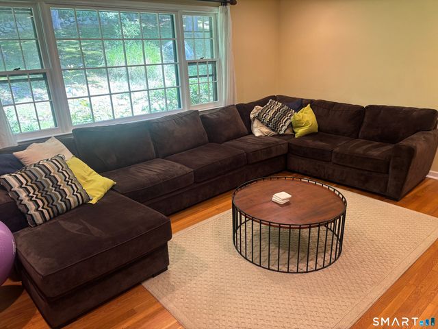 50 Deerfield Drive, Easton, CT 06612