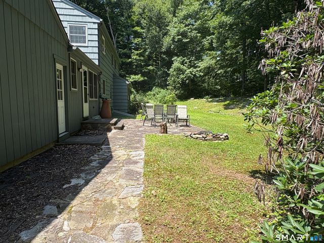 50 Deerfield Drive, Easton, CT 06612