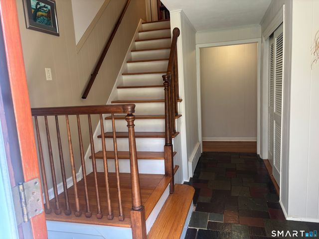 50 Deerfield Drive, Easton, CT 06612