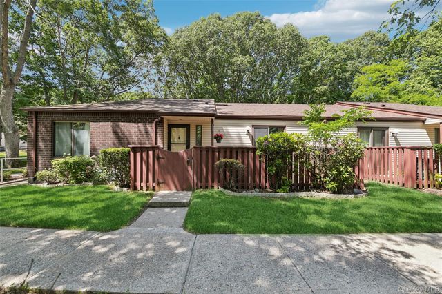 132 Birchwood Road 132, Coram, NY 11727