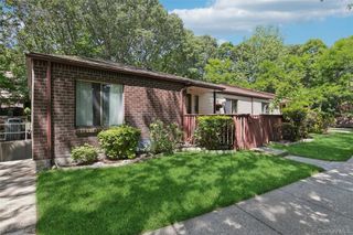 132 Birchwood Road 132, Coram, NY 11727