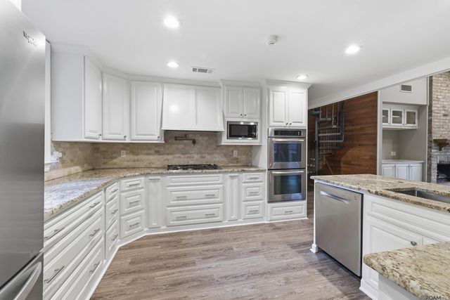 14632 Bailey Dr, Baton Rouge, LA 70816