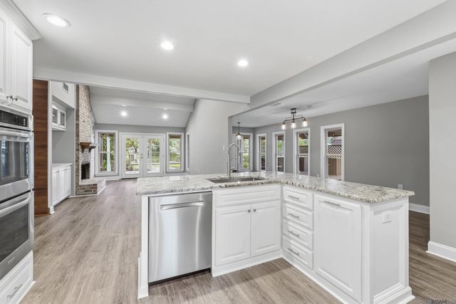 14632 Bailey Dr, Baton Rouge, LA 70816