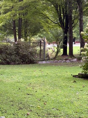 210 Midway Drive, Marietta, SC 29661