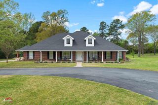 1913 Eastwood Drive, Henderson, TX 75652