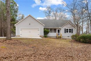 102 Discovery Bay NW, Milledgeville, GA 31061
