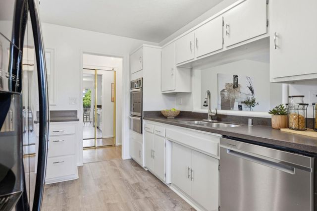 2633 Foster Street, San Mateo, CA 94403