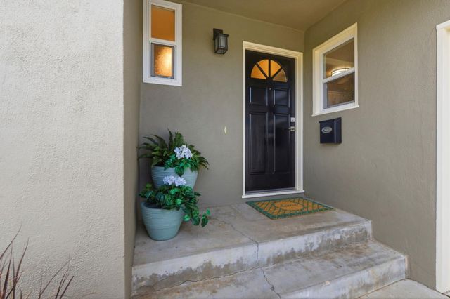 2633 Foster Street, San Mateo, CA 94403