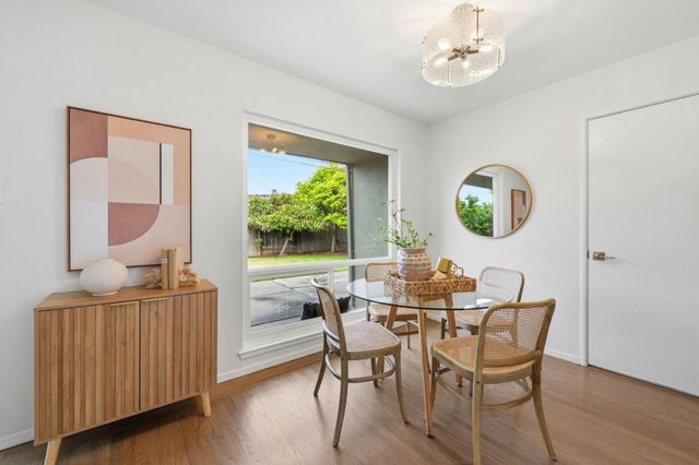 2633 Foster Street, San Mateo, CA 94403
