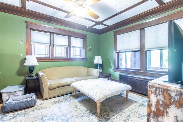 2915 Washington AVENUE, Racine, WI 53405