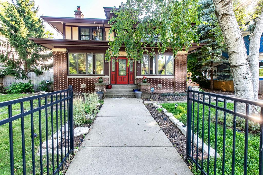 2915 Washington AVENUE, Racine, WI 53405