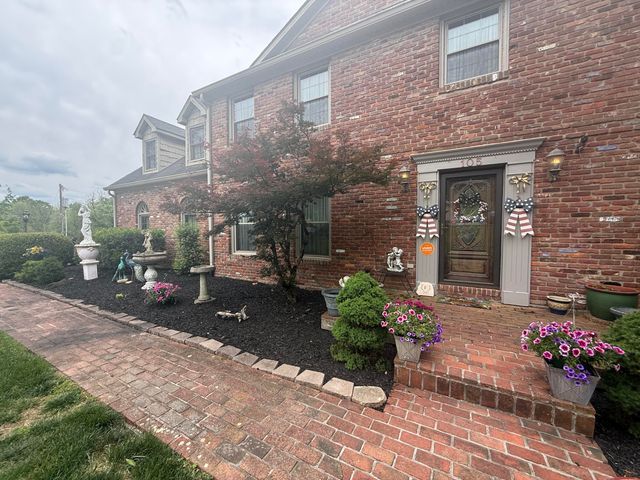 105 Dogwood Circle, Richmond, KY 40475
