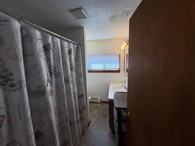 513 Center Avenue, Janesville, WI 53548