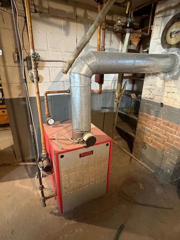 513 Center Avenue, Janesville, WI 53548