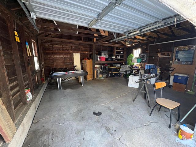 513 Center Avenue, Janesville, WI 53548