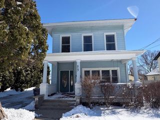 513 Center Avenue, Janesville, WI 53548