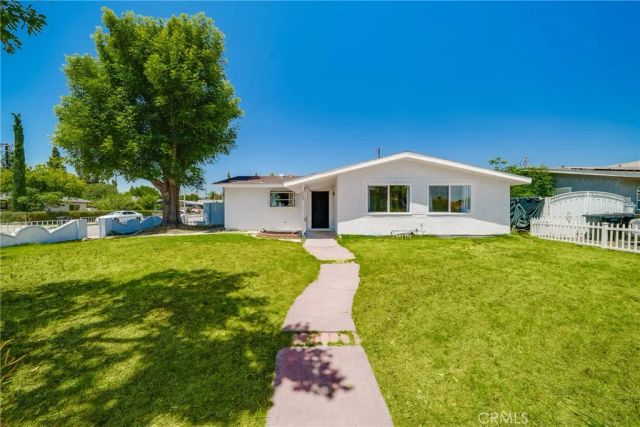 5356 Alamitos, Montclair, CA 91763