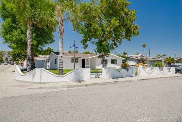 5356 Alamitos, Montclair, CA 91763