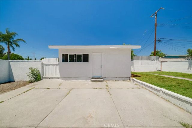 5356 Alamitos, Montclair, CA 91763
