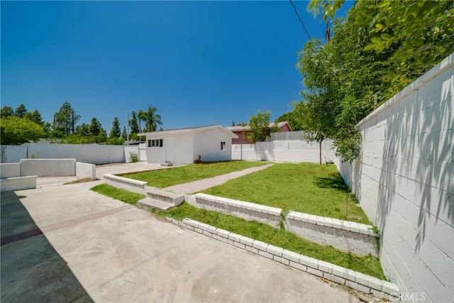 5356 Alamitos, Montclair, CA 91763