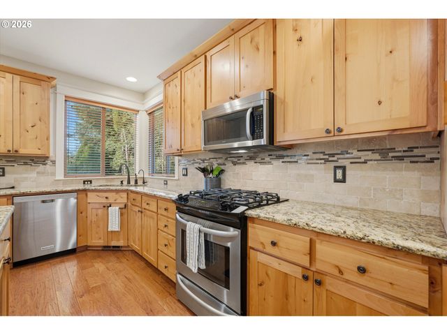 17141 Sw KING RICHARD Ct, Sherwood, OR 97140