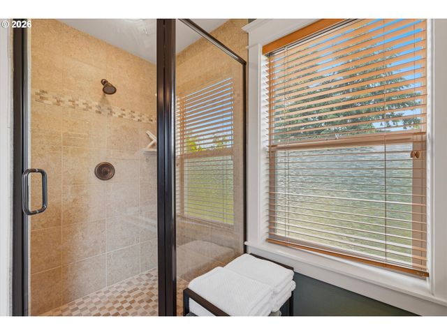 17141 Sw KING RICHARD Ct, Sherwood, OR 97140