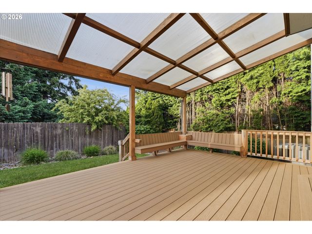 17141 Sw KING RICHARD Ct, Sherwood, OR 97140