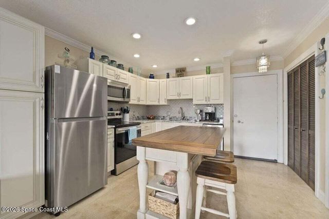 2400 S Ocean Drive V-122, Hutchinson Island, FL 34949