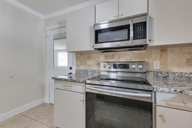 540 W HANCOCK STREET, Lakeland, FL 33803